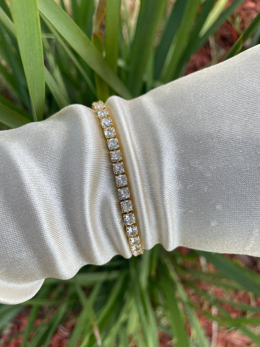 Icy Diamond Bracelet